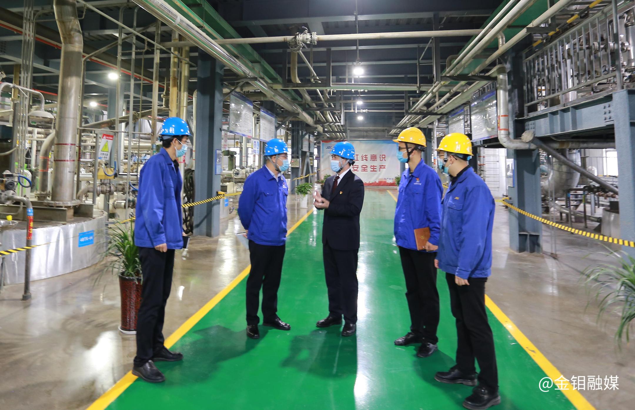 20221110-王友民宣讲 现场参观.jpg