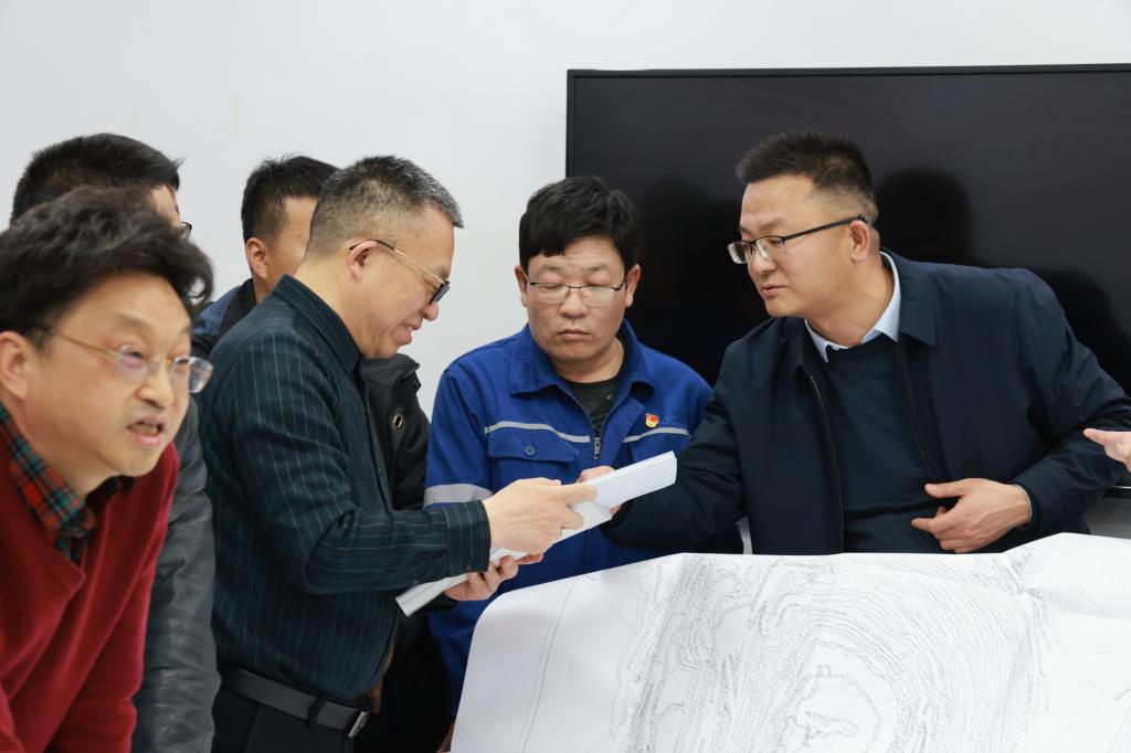 20240308-国家矿山安全监察局陕西局到金堆矿区开展帮扶式安全监察 (8).JPG
