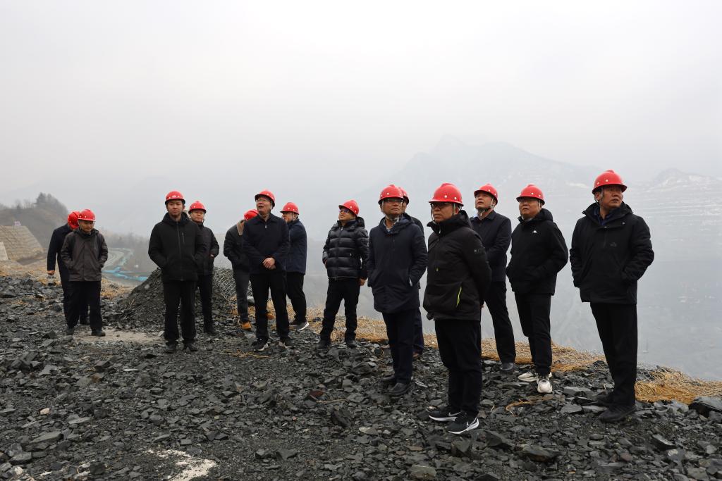 20240308-国家矿山安全监察局陕西局到金堆矿区开展帮扶式安全监察 (1).JPG