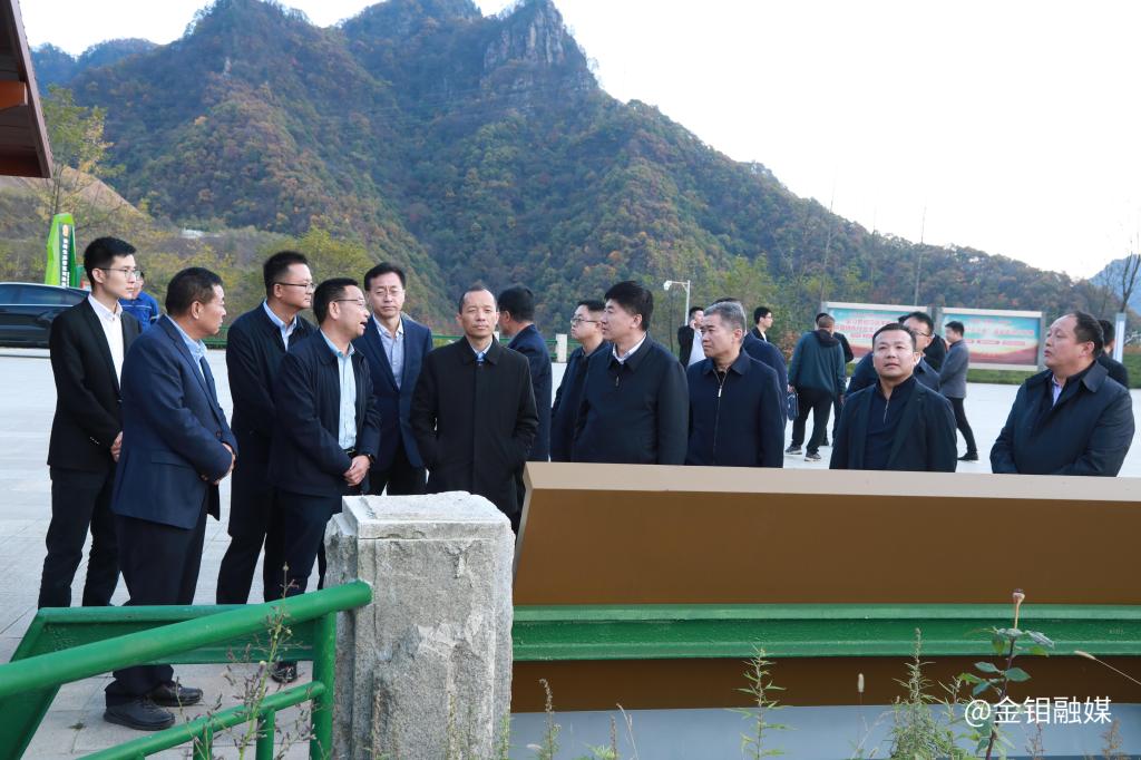 20231025-10.23陕西省人大常委会委员、省人大环资委副主任委员王军营一行来金钼集团矿山分公司参观调研 (1).JPG